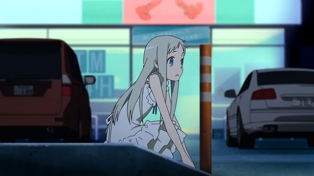 手机店前驻足