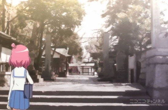 神社前的上学路