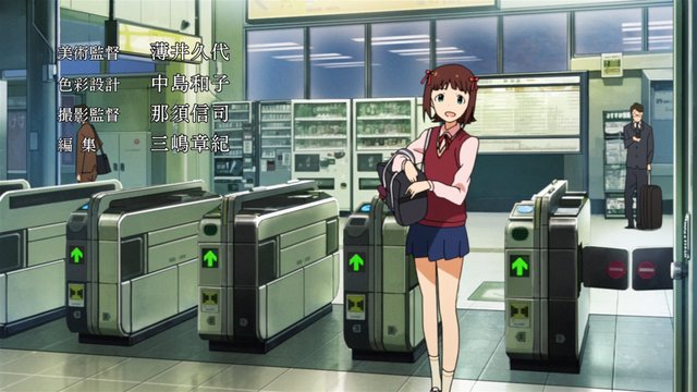 通勤駅のホーム