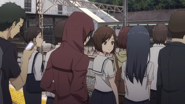 夜の商店街での会話