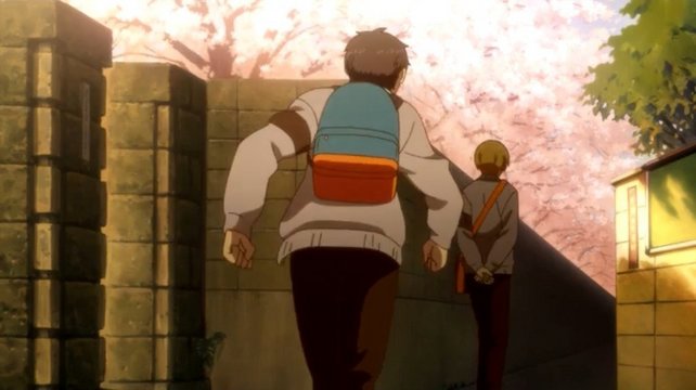 正門脇の路地