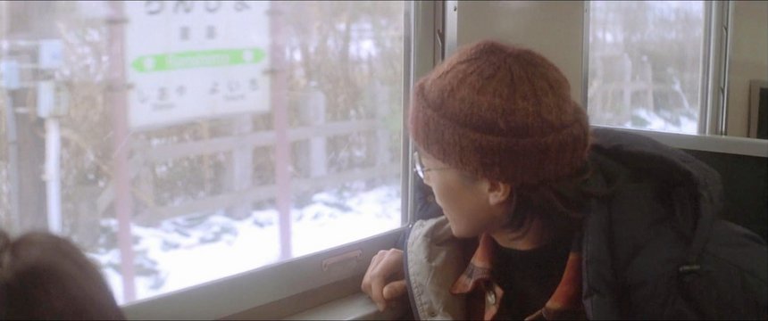 The snowy little station of memories
