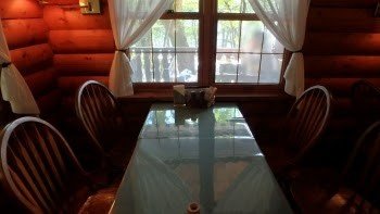 Lakeside hotel coffee house