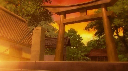 急な階段の上の神社