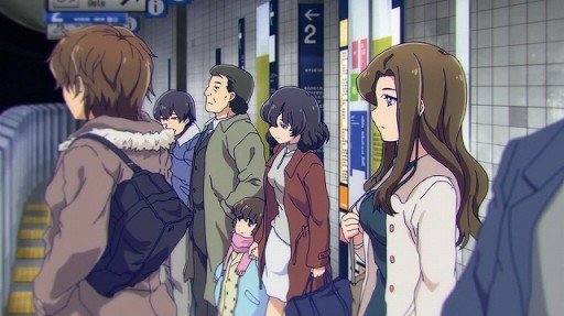 Daily commute at Higashi-Shinjuku Station