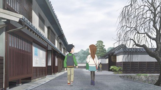 Strolling along the traditional waterside street