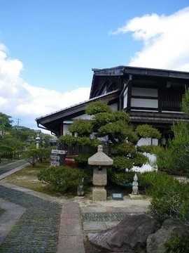 Shōtōen-style garden