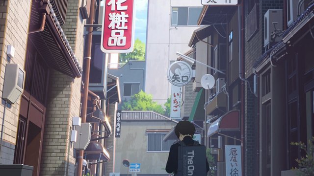 Busy intersection where protagonists pass by each other