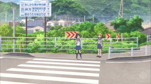 Pedestrian crossing near Keishi Community Center