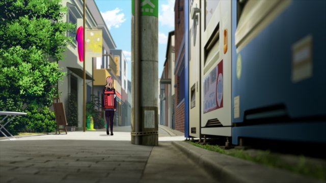 イナズマカフェ前