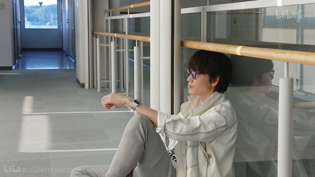 秋留野市政府（MIU404）