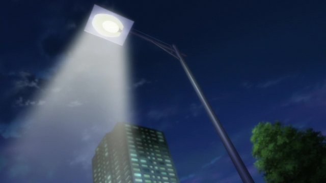 Streetlight at Shakujii-kōen Station South Exit
