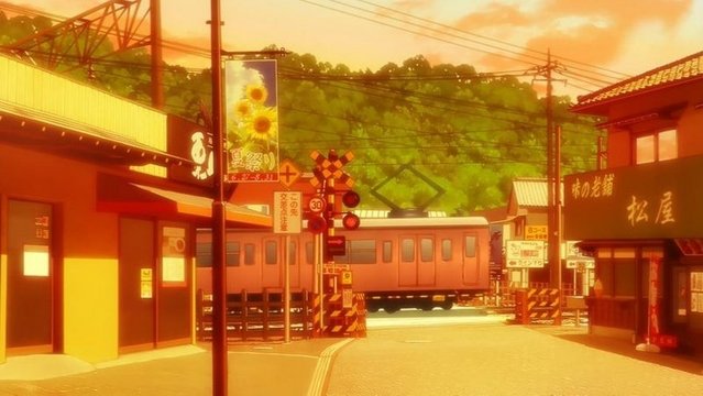 老舗そば屋前の踏切