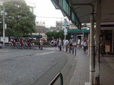Ticket gate in Episode 1