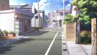 来夏が花屋さんに走ってくる十字路