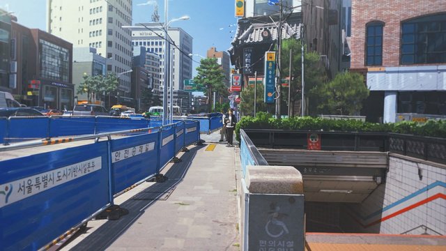 Chungmuro Station Platform