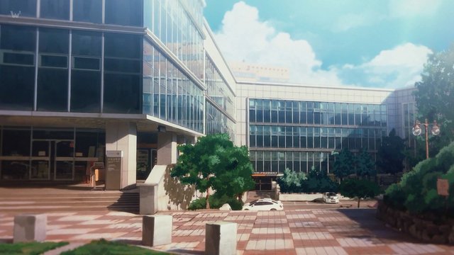 Summer Reunion in Front of the Social Sciences Building
