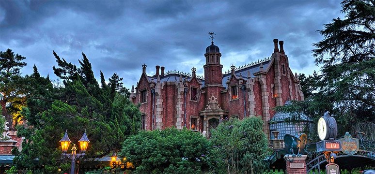 Ghost Mansion