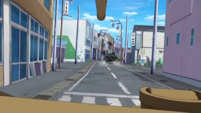 米藤金物店前