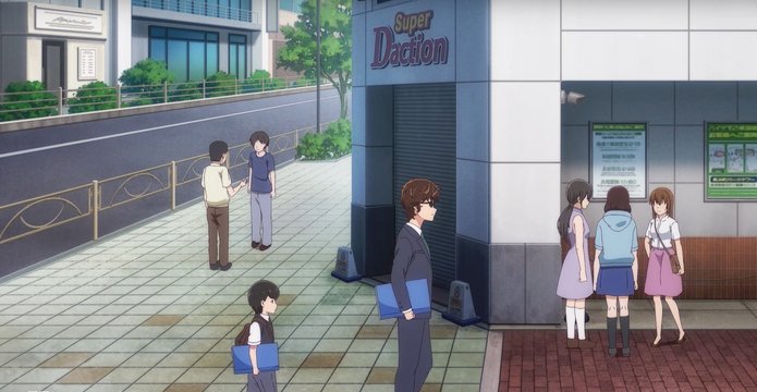 Meeting in front of the game center