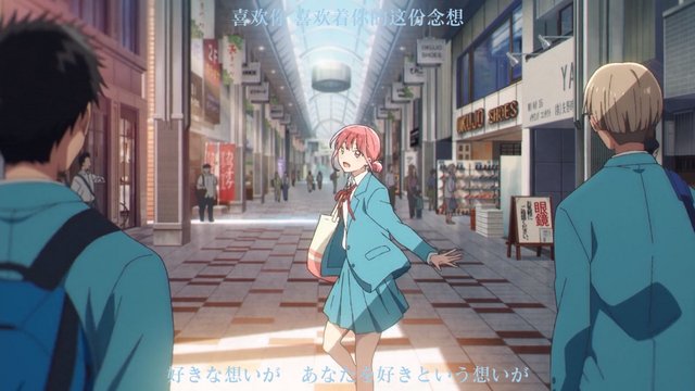 Morning Encounter at the Shopping Street