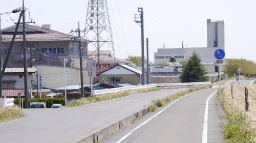 Embankment Road