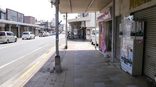 川田商店の外観