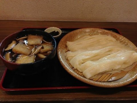Udon shop where Kasuga and Nakamura meet
