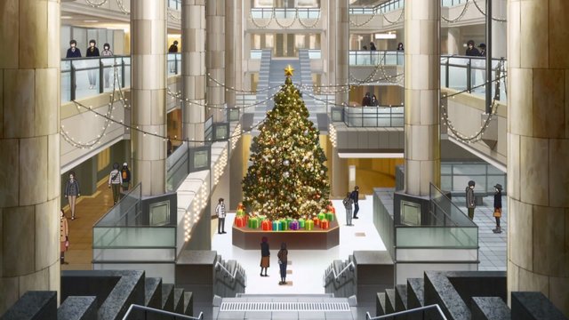 The Christmas tree and observation deck at the mall
