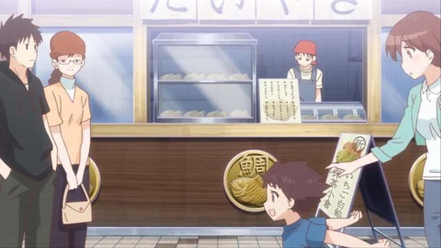Everyday life at the small tea shop