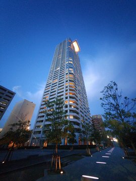 The Quintuplets' Apartment