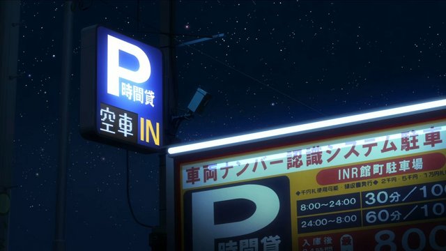 宁静住宅区的停车场