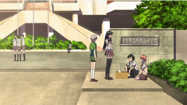 総武高等学校の校門のシーン