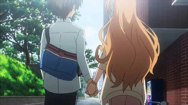 Warm scene in front of the daycare