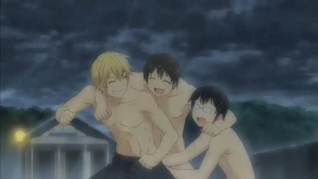 Usami Beach Parking Lot