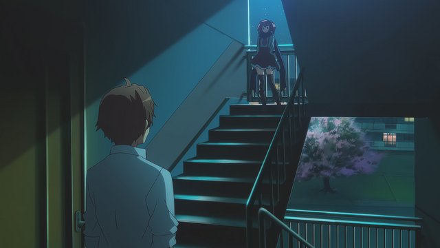 Conversation on the apartment stairs