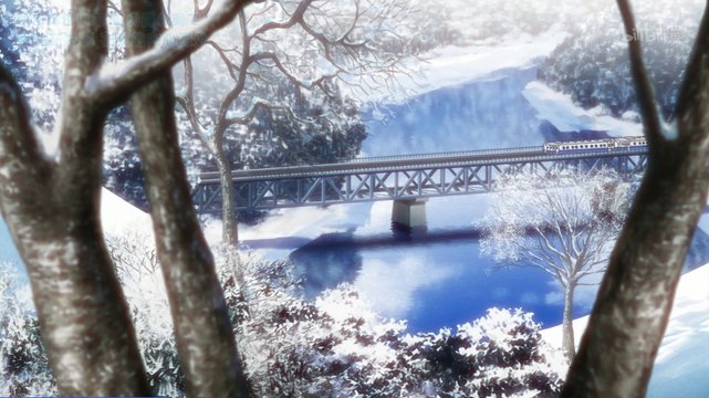 赤い鉄橋と川辺の散歩