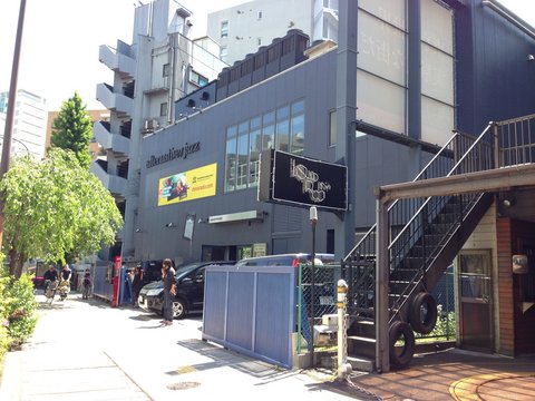 LIQUIDROOM exterior