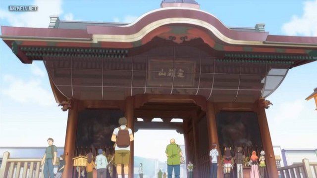 Everyday Life at the Niōmon Gate